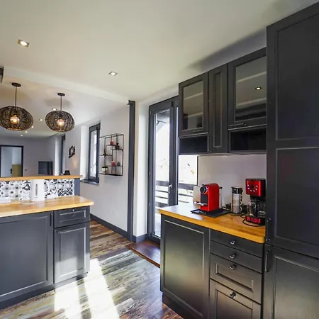 Appartement Chez Lorette - Vue Et Montagne *